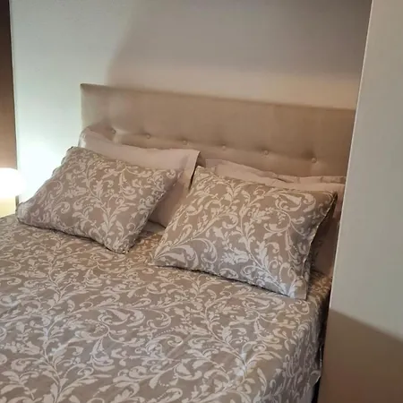 Vrandecic * Postira