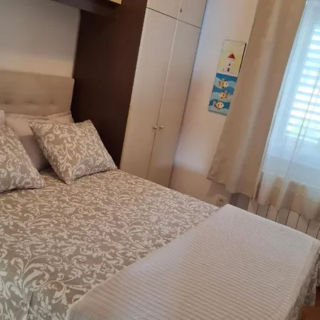 Vrandecic * Postira