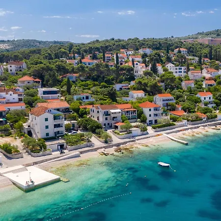 Apartament Vrandecic